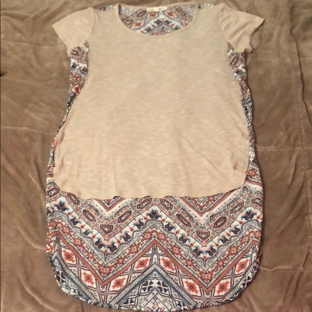 Hi-low cut top